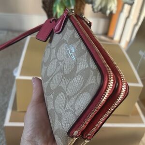 COACH WALLET NWOT DOUBLE ZIPPER